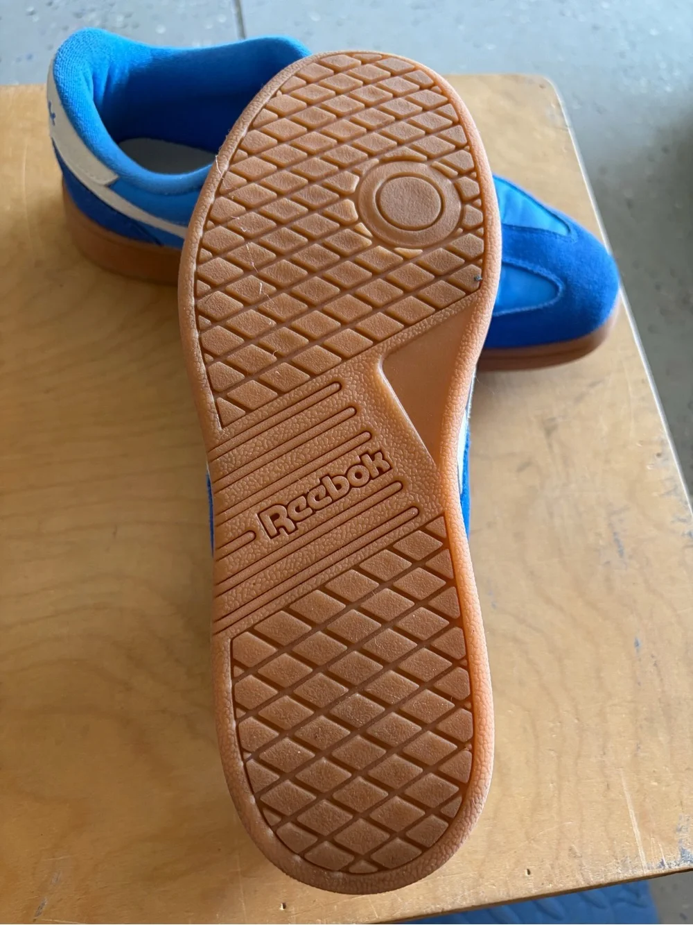 Reebok Blue & White Casual Sneakers